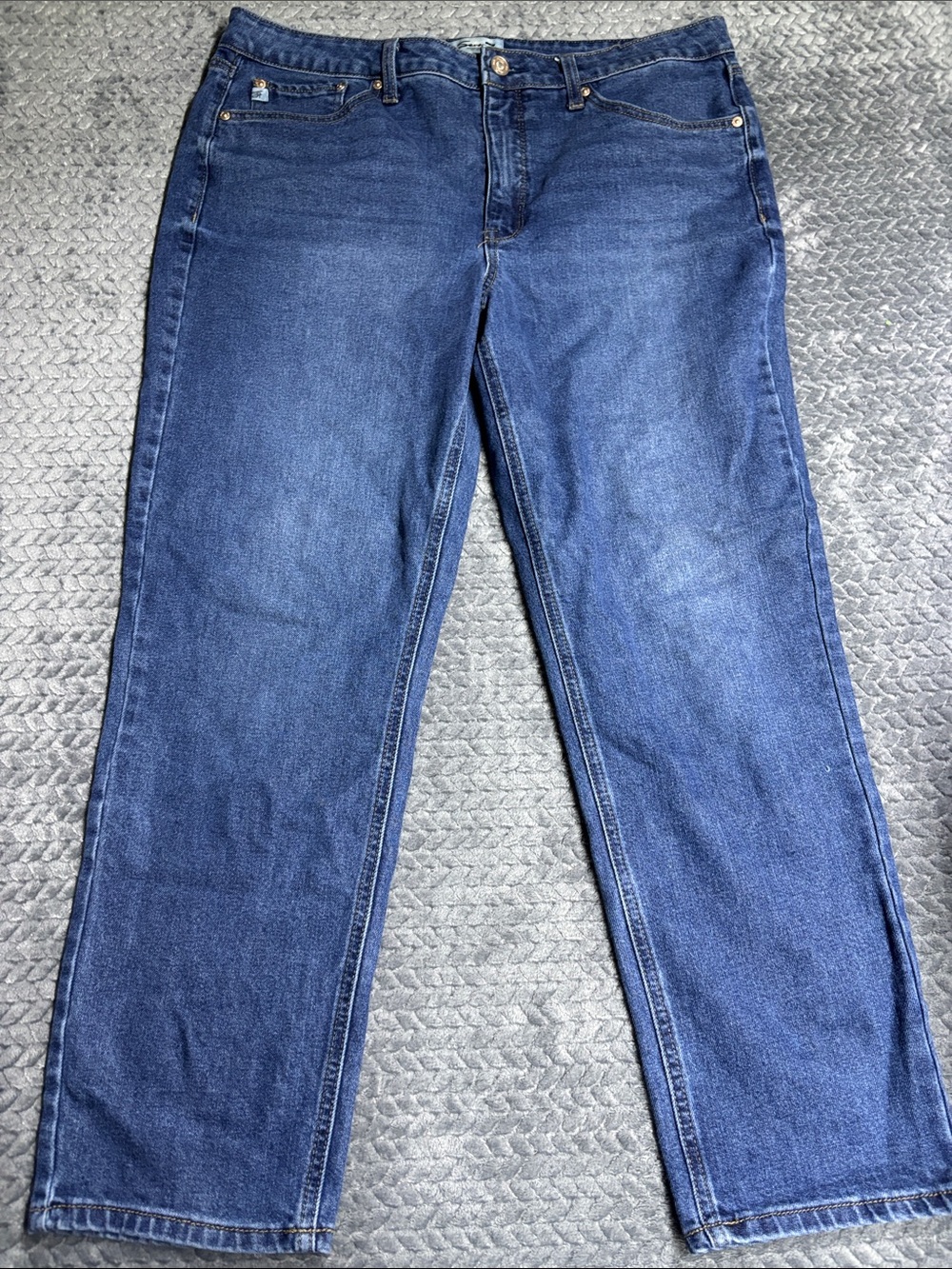 Seven7 Women's Straight-Leg Blue Jeans